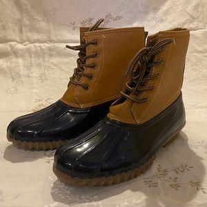 Barely worn duck boots